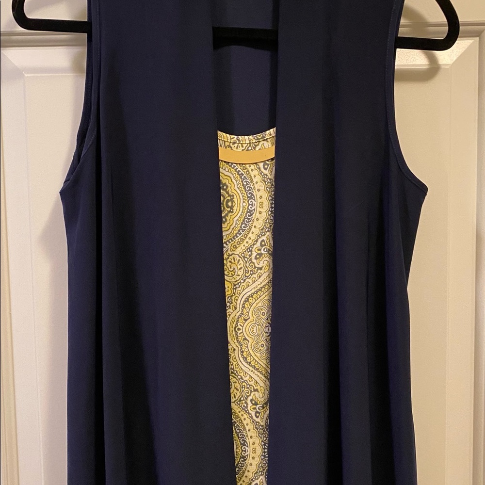 NAÏF Sleeveless top (navy blue/paisley)